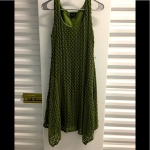 AUW woman’s size 10 green knit knee high tank top dress.